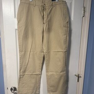 Vineyard Vines Khakis